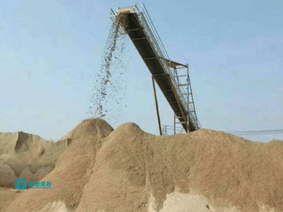Heap stacking equipment for cement and clinker stacking