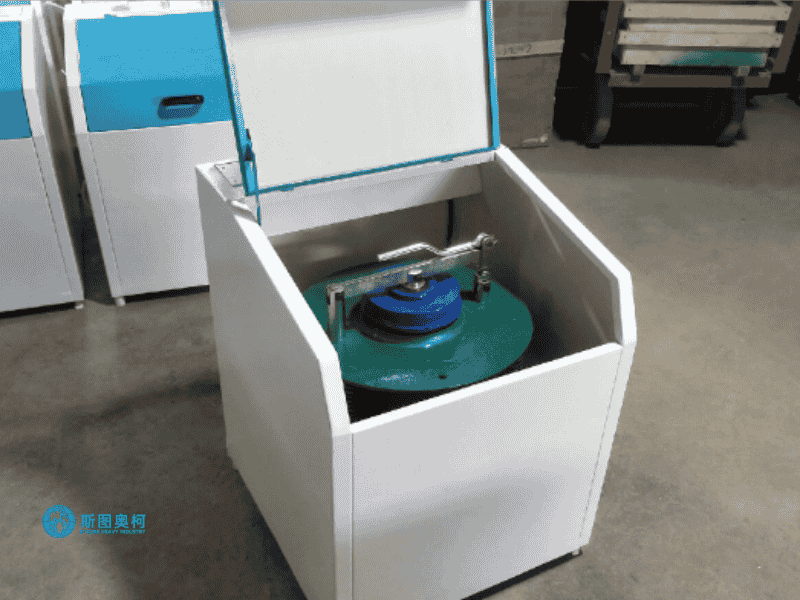 Laboratory ring mill for ceramic material grinding