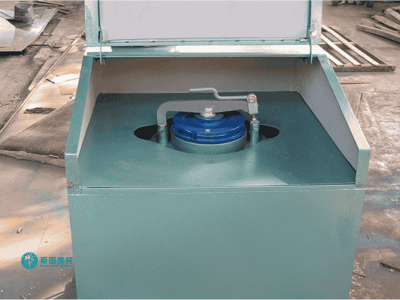 Laboratory ring mill for mineral sample preparation