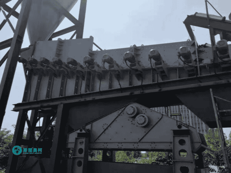 Roller screen for sand and gravel classification